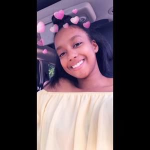 Meet your Posher, Anaya